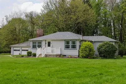 1069 N Keel Ridge Rd, Hermitage, PA 16148 - Photo 1