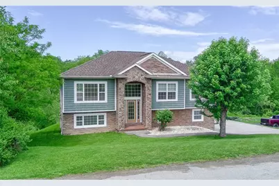 5132 Fairview Dr, Mount Pleasant Township, PA 15666 - Photo 1