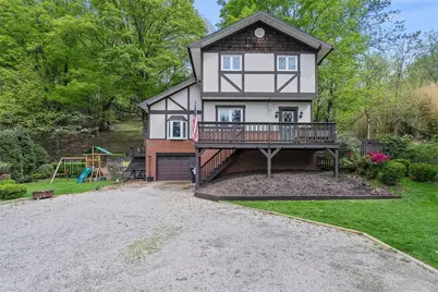 1411 Charlton Heights Rd, Moon/Crescent Twp, PA 15108 - Photo 1