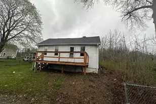 2 Morgan St, South Fayette, PA 15064 - Photo 1