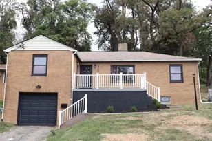 3901 Fleetwood Dr, West Mifflin, PA 15122 - Photo 1