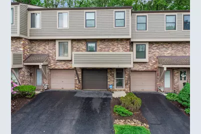 610 Arkwood Dr, Bethel Park, PA 15102 - Photo 1