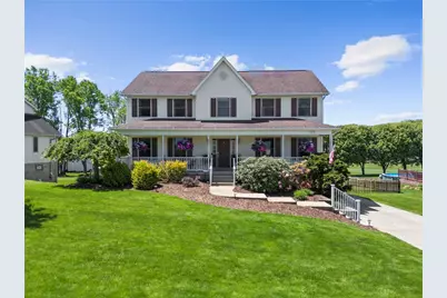 1114 Redoak Dr, Penn Twp, PA 15636 - Photo 1