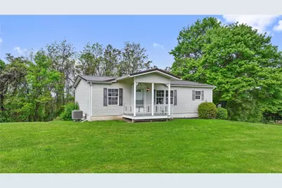 818 Warren St, Hempfield Township, PA 15601 - Photo 1