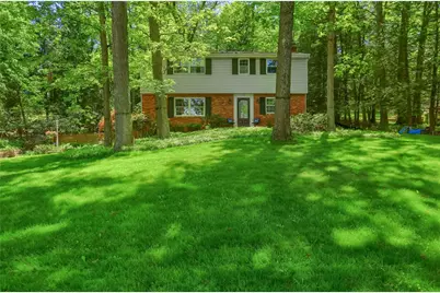 1036 Woodhill Dr, Richland, PA 15044 - Photo 1