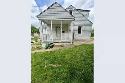 95 Adams Dr, St Clair, PA 15241 - Photo 1