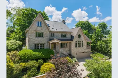 155 Westland Dr, Pittsburgh, PA 15217 - Photo 1