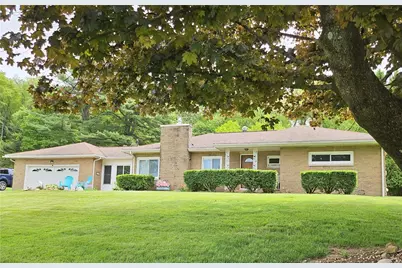 467 New Castle St, Slippery Rock, PA 16057 - Photo 1