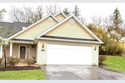 100 Westminster Dr, Ross Twp, PA 15229 - Photo 1