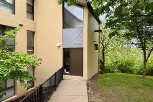 2034 Swallow Hill Rd, Pittsburgh, PA 15220 - Photo 1