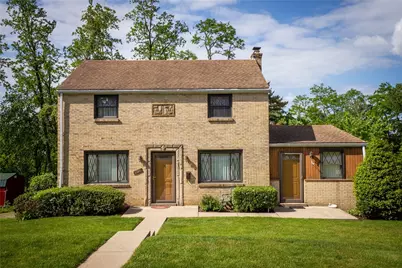 122 Heather Dr, Bethel Park, PA 15102 - Photo 1