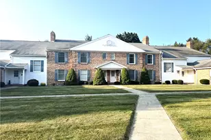 286 Windsor Ridge, Neshannock Township, PA 16105 - Photo 1