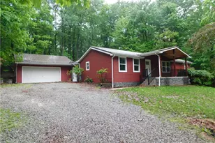 763 W Mountainview Rd, Bullskin Township, PA 15610 - Photo 1