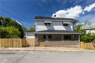228 Marion St, McKees Rocks, PA 15136 - Photo 1