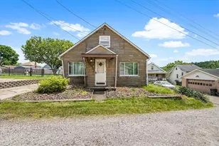 2778 1/2 Mill St, Hopewell Township, PA 15001 - Photo 1