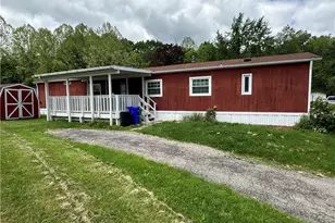 197 Redwood Dr, Oakdale, PA 15071 - Photo 1