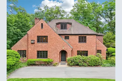 634 W Waldheim Rd, Pittsburgh, PA 15215 - Photo 1