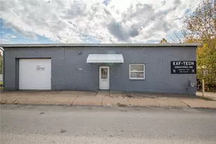 1010 Harrison Ave, Jeannette, PA 15644 - Photo 1