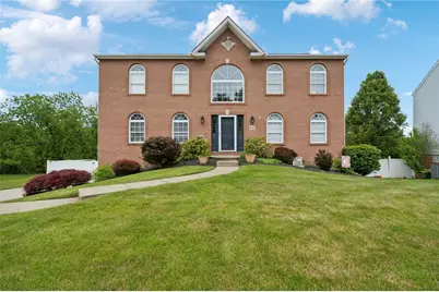 829 Emerald Dr, Pittsburgh, PA 15068 - Photo 1