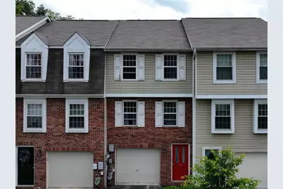 112 Rossmor Ct, Ross Twp, PA 15229 - Photo 1