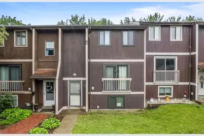 203 Parkwood Dr, Cranberry Township, PA 16066 - Photo 1