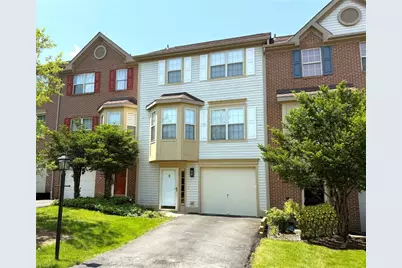 124 Hillvue Dr, Seven Fields Boro, PA 16046 - Photo 1