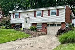 5936 Leprechaun Dr, Bethel Park, PA 15102 - Photo 1