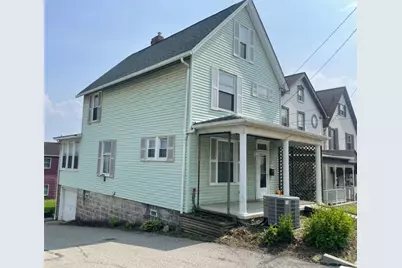 622 E 10th Ave, Tarentum, PA 15084 - Photo 1