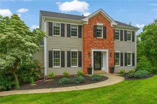 814 Graywyck Dr, Seven Fields Boro, PA 16046 - Photo 1