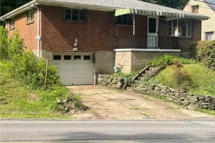 82 Parker St, Etna, PA 15223 - Photo 1