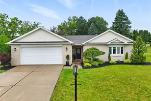 123 Ashley Hill Dr, Pittsburgh, PA 15090 - Photo 1