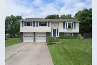 903 Fox Run Cir, Cranberry Township, PA 16066 - Photo 1