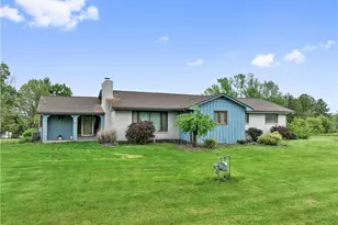 829 Hecla Rd, Mount Pleasant Township, PA 15666 - Photo 1