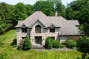 203 Blackthorn Dr, Penn Township, PA 16002 - Photo 1