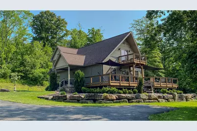 277 Dunn Rd, Hempfield Township, PA 15601 - Photo 1