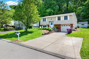 471 Tivoli Rd, Pittsburgh, PA 15239 - Photo 1