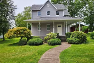 74 S Morgantown St, Fairchance, PA 15436 - Photo 1