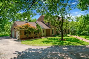 212 Field Club Rd, Pittsburgh, PA 15238 - Photo 1