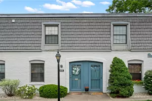 718 Carriage Cir, Pittsburgh, PA 15205 - Photo 1