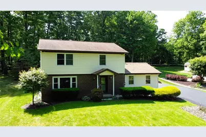 452 Cherokee Dr, Center Township, PA 16001 - Photo 1