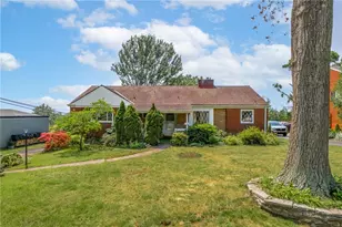 1228 Pinewood Dr, Pittsburgh, PA 15243 - Photo 1