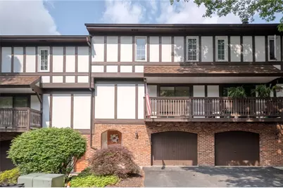 413 Allenberry Dr, Ross Twp, PA 15237 - Photo 1