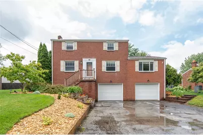 524 Saint Andrews Dr, Hempfield Township, PA 15601 - Photo 1