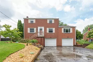 524 St Andrews Dr, Hempfield Township, PA 15601 - Photo 1