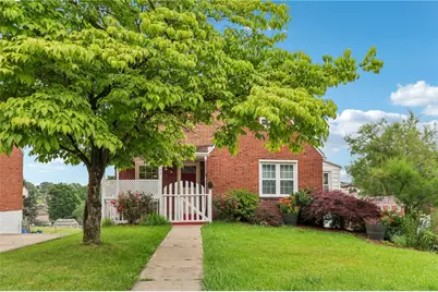 1027 Goldenrod St, Homestead, PA 15120 - Photo 1