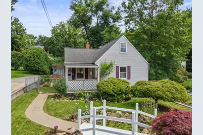 2411 Sylvania Dr, Bethel Park, PA 15102 - Photo 1