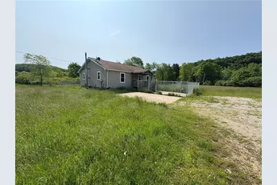 114 Cardinal Rd, Canoe Banks Twp, PA 15742 - Photo 1