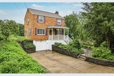 9916 Neuhart Boulevard, Pittsburgh, PA 15090 - Photo 1