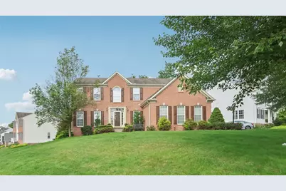 1904 Colonial Dr, Pittsburgh, PA 15143 - Photo 1