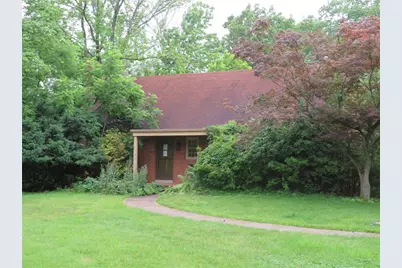 3030 Hillcrest Rd, Bethel Park, PA 15102 - Photo 1